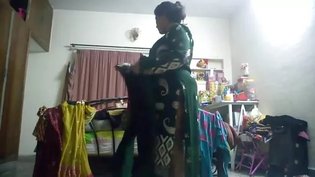 अश्लील कोई पंजीकरण  - हिन्दी पिक्चर फिल्म सेक्स बस्टी स्टेपमोंम और बेटी एक बड़ा मुर्गा